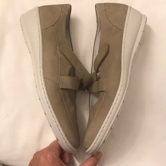 WALDLAUFER BEIGE WALKING SHOES.  NEW - Picture 2 of 7